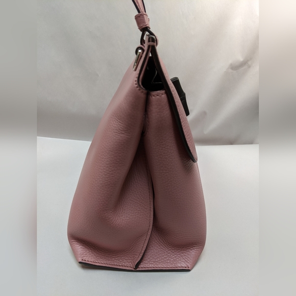 Gucci Bamboo Twist Lock Daily Top Handle Leather Handbag #802 - Picture 5 of 14